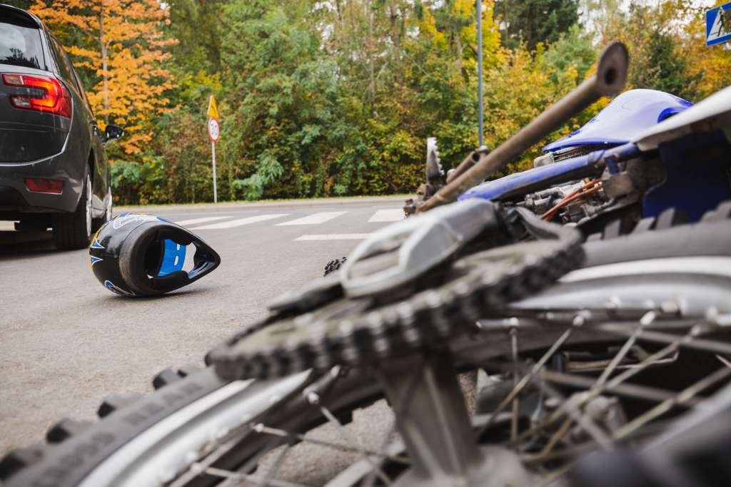 ¿Tuviste un accidente de motocicleta? Cómo un abogado de lesiones personales puede defender tus derechos